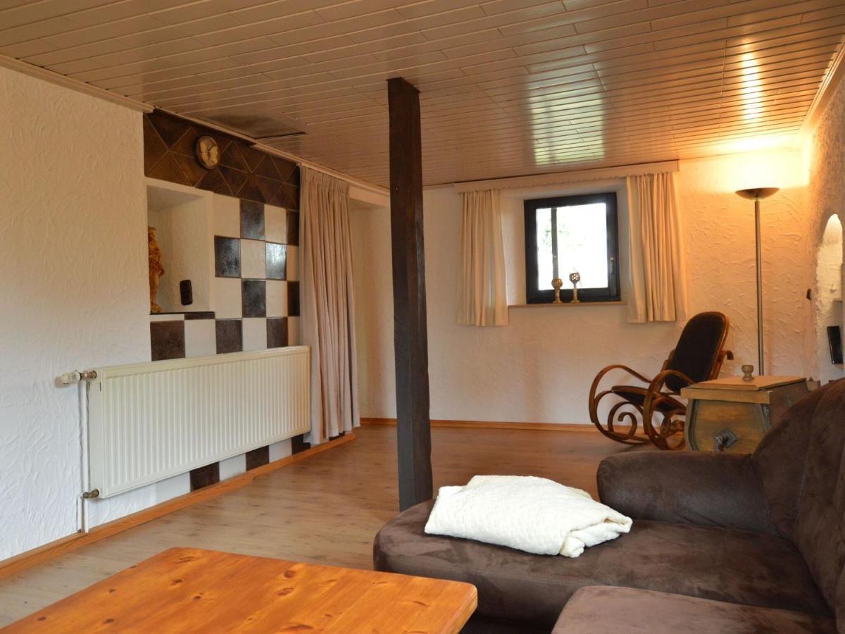 Apartment With Garden In A Wooded Setting Auw bei Prum Buitenkant foto